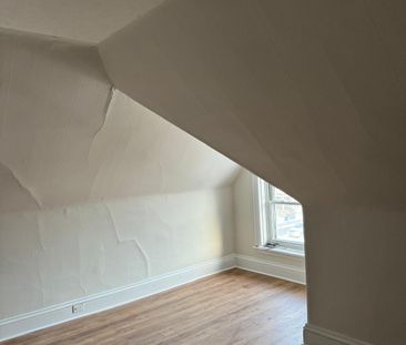 85 Fifth Ave #3, Ottawa, ON K1S 2M3, Canada - Photo 4