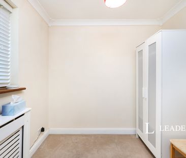 4 bedroom house to rent Avalon Close, Watford, WD259TW - Photo 1