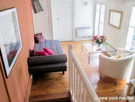 Logement à Paris, Location meublée - Photo 2