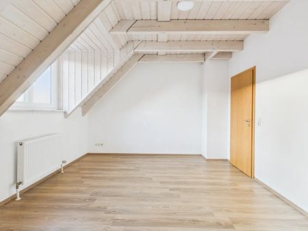 Viel Platz - ruhiges Wohnen - inkl. Einbauküche & Schwedenofen, Einzelgarage - für Singles/Paare! - Photo 5