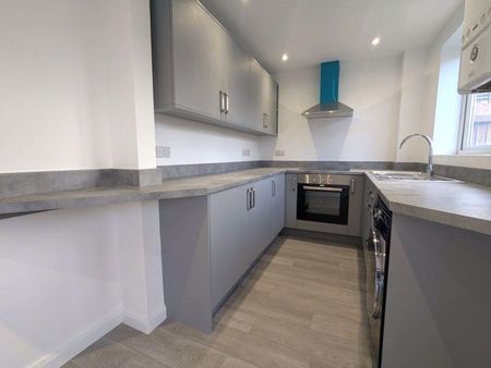 1 bedroom flat to rent - Photo 5