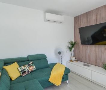 Luxury and sun in Arguineguín: Central apartment with impressive private terrace - Photo 1