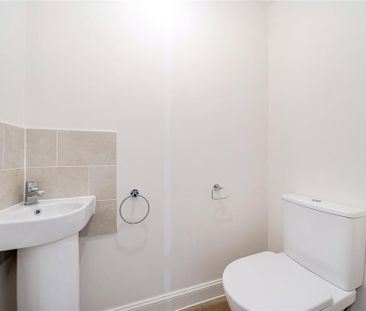 3 bedroom detached house to rent - Photo 6