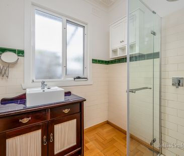 8 Hay Street, Preston VIC 3072 - House For Rent | Domain - Photo 4