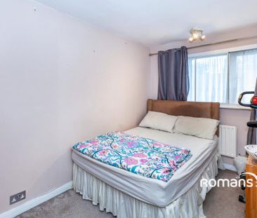 2 bedroom semi-detached house to rent - Photo 4