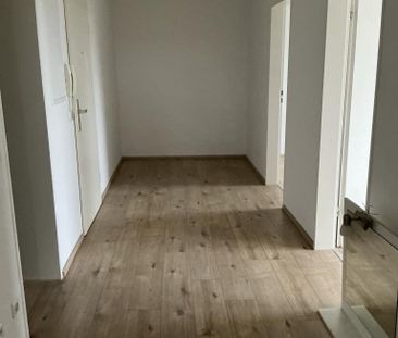 3-Zimmer mit Wanne und Balkon - Photo 2