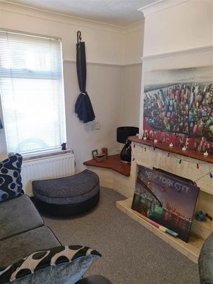 Bank Road, Larne, BT40 - Photo 1