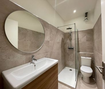 Location Appartement 3 pièces 82m² - Photo 6