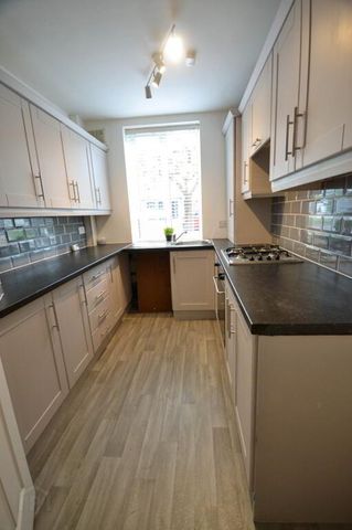 220 Merville Garden Village, Newtownabbey, BT37 9TS - Photo 5