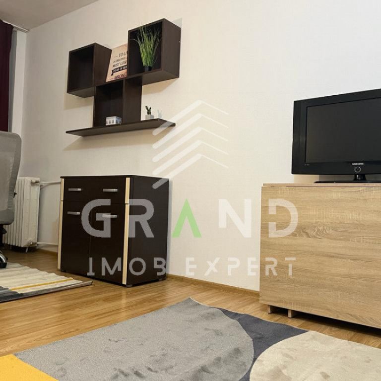 Garsonieră mobilată și utilată | Mănăștur | BUCEGI | - Fotografie 1