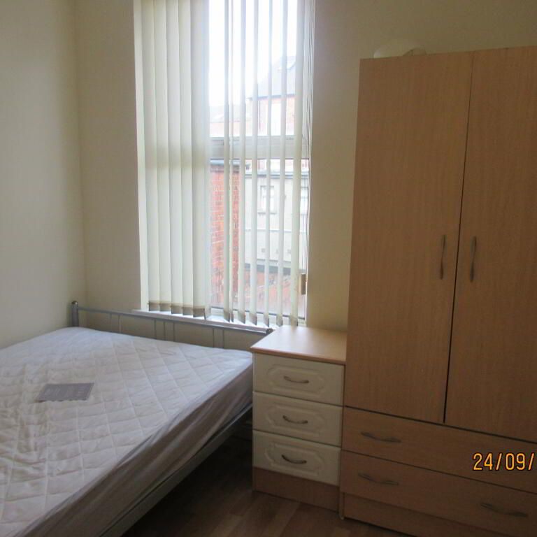 Unit 3, 43 Fitzroy Avenue, Belfast, BT7 1HS - Photo 1