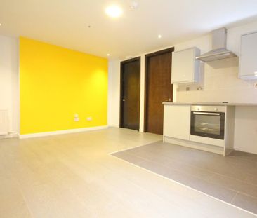 1 bedroom apartment to rent - Photo 4