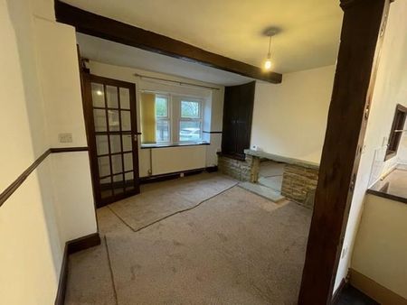 2 bedroom terraced house to rent - Photo 3