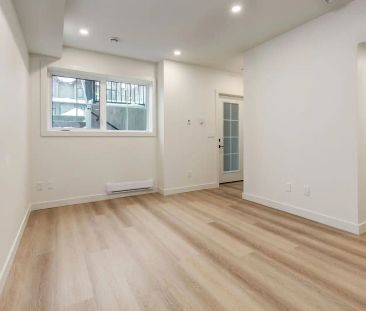 Cute & Cozy Bachelor Apartment — 1 Bedroom Basement - Photo 1