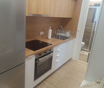 Διαμέρισμα για ενοικίαση Πόρτο Ράφτη (Μαρκόπουλο) - Photo 2