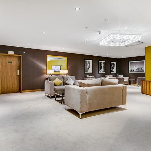 Wandsworth Rd - Photo 1