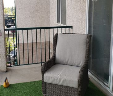 1 Br Condo For Rent In Parkdale | Heat & Water Included! - Photo 2