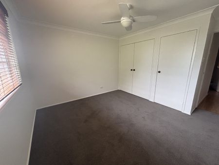 10/157 Carthage Street, Tamworth - Photo 2