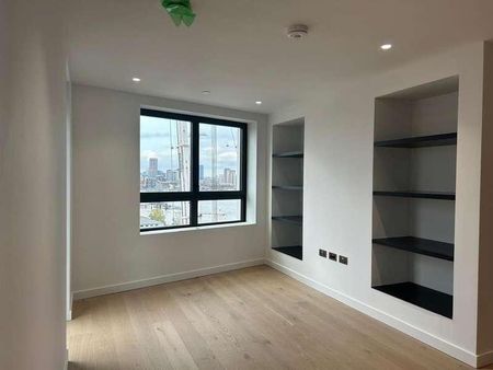 Chandlers Avenue, Greenwich Peninsula, London - Photo 2