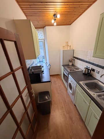 1 Bed Flat, Holburn Street, AB10 - Photo 4