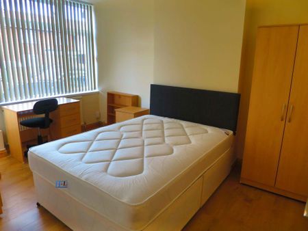 3 bedroom house to rent - Photo 3