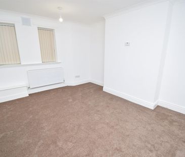 Wentworth Terrace, Wakefield - Photo 4