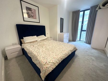 High Street, Staines - 1 bedroomProperty for lettings - Seymours - Photo 4