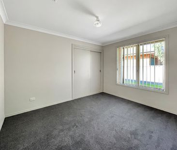 Three bedroom home in Eastridge - Photo 3