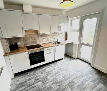 2 bedroom apartment to rent - Photo 3