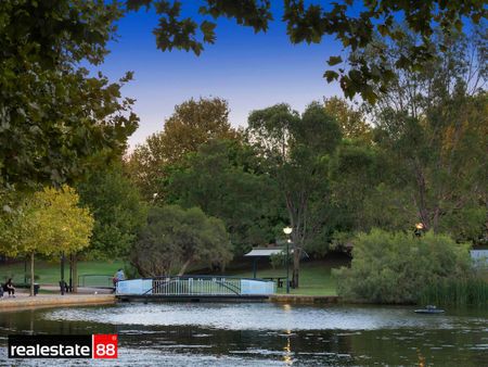 16 Little Saunders Street, East Perth WA 6004 - Photo 2