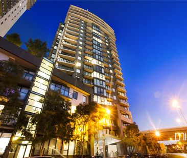 199/99 Whiteman Street - Photo 3