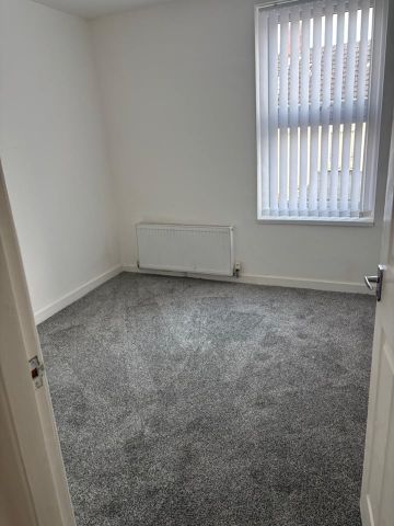 2 Bed Terraced House, Lind Street, L4 - Photo 4