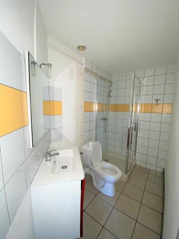 Location Appartement 1 pièce 37m² VIVONNE 86370 - Photo 5