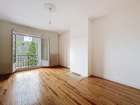 Location Appartement 3 pièces 88m² ST LO 50000 - Photo 3