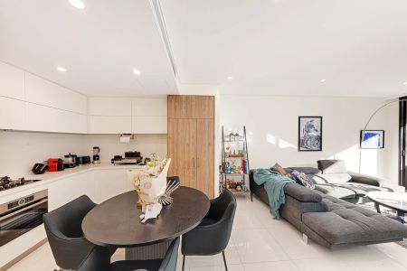 107/2 Burley Street, - Photo 5