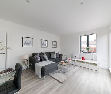1 Bedroom Flat - Photo 3