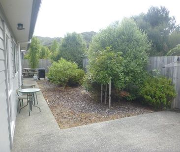 WAINUIOMATA LIVING - Photo 1