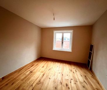 APPARTEMENT MET 2 SLAAPKAMERS IN CENTRUM IEPER - Photo 4