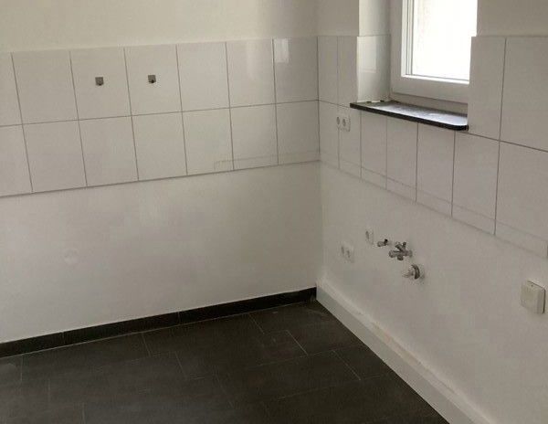 Schöne Wohnung: zentrale 3-Zimmer-Wohnung - Foto 1
