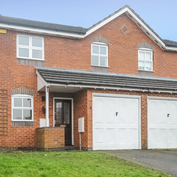 3 bedroom semi-detached house to rent - Photo 2