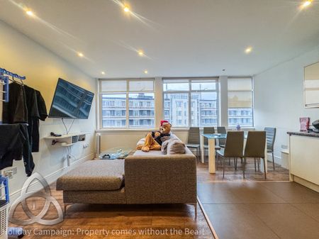 Finchley Road, Hampstead, London, NW3 5HT - Photo 3