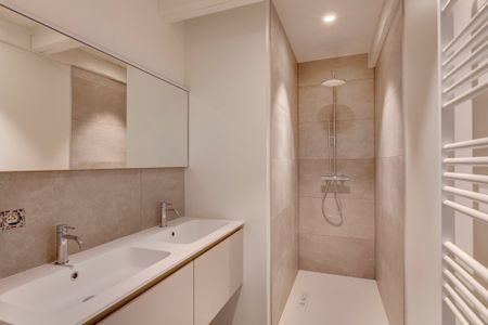 Stijlvol 2 slaapkamer appartement in groene parkomgeving - Photo 4