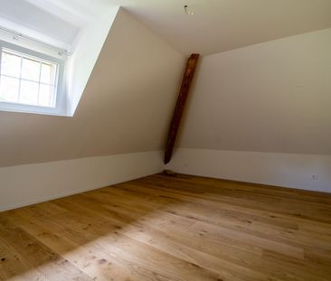 Appartement mansardé à louer / 1x loyer offert - Foto 6