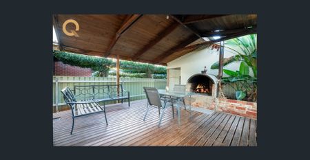 EAST ALBURY RED BRICK CHARMER - Photo 5