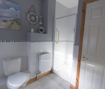 ROOMS TO RENT, 17 Alfred Street, Derry/Londonderry, Waterside, BT47... - Photo 4