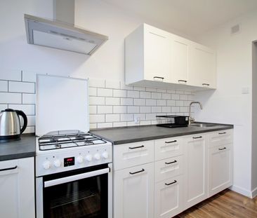 Wynajem 2 pokoje, ul. Odyńca, po remoncie - Photo 3