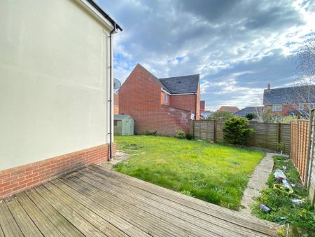 Kingfisher Close - Photo 4