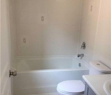 For Lease - 7 Brownsberger Road, Whitchurch-Stouffville, Ontario - Photo 5