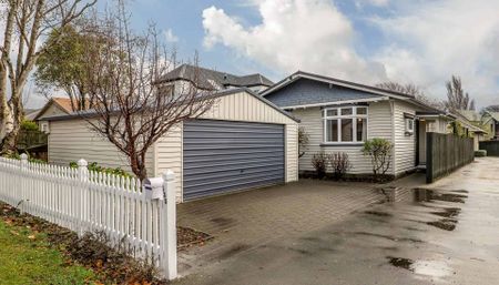 ST MARTINS - THREE BEDROOM HOUSE, PET NEGOTIABLE - Photo 2