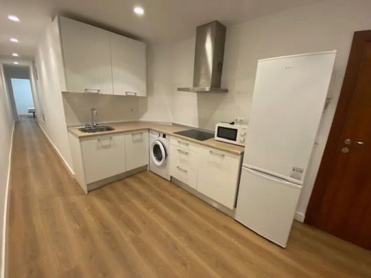 Alquiler de piso en Calle Peregrino - Foto 1